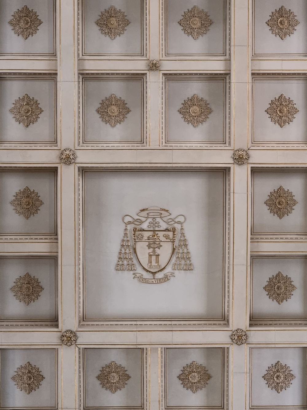 POP (Plaster of Paris) Ceiling design by Soulnest Aura