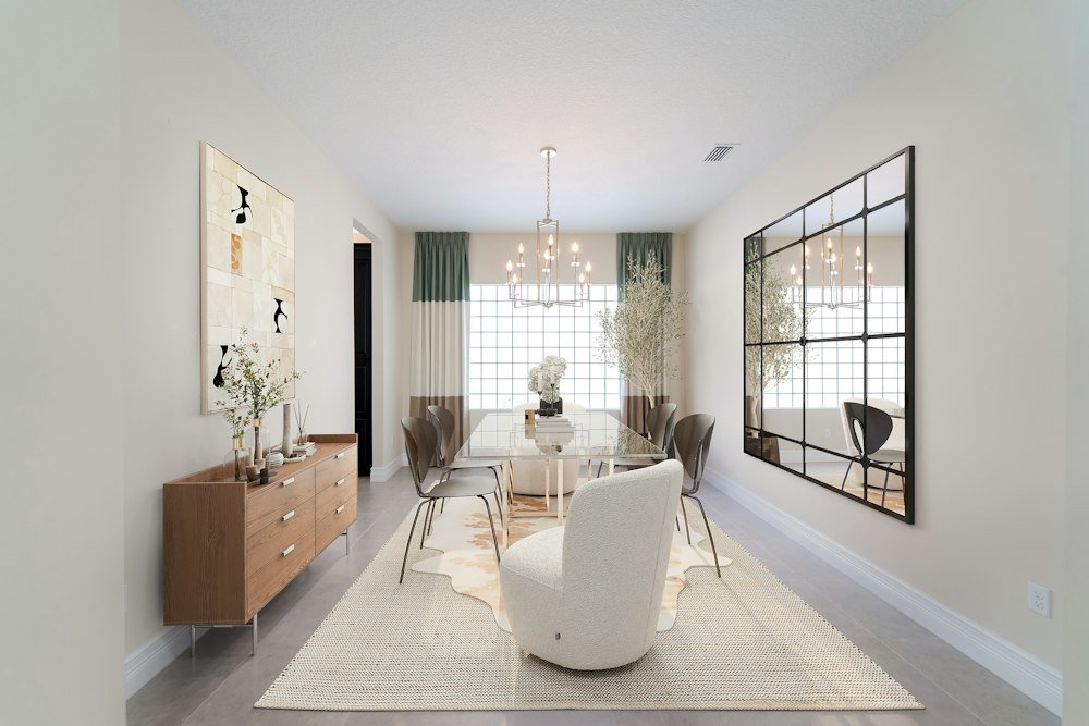 Layered Drapes for an Elegant Dining Space