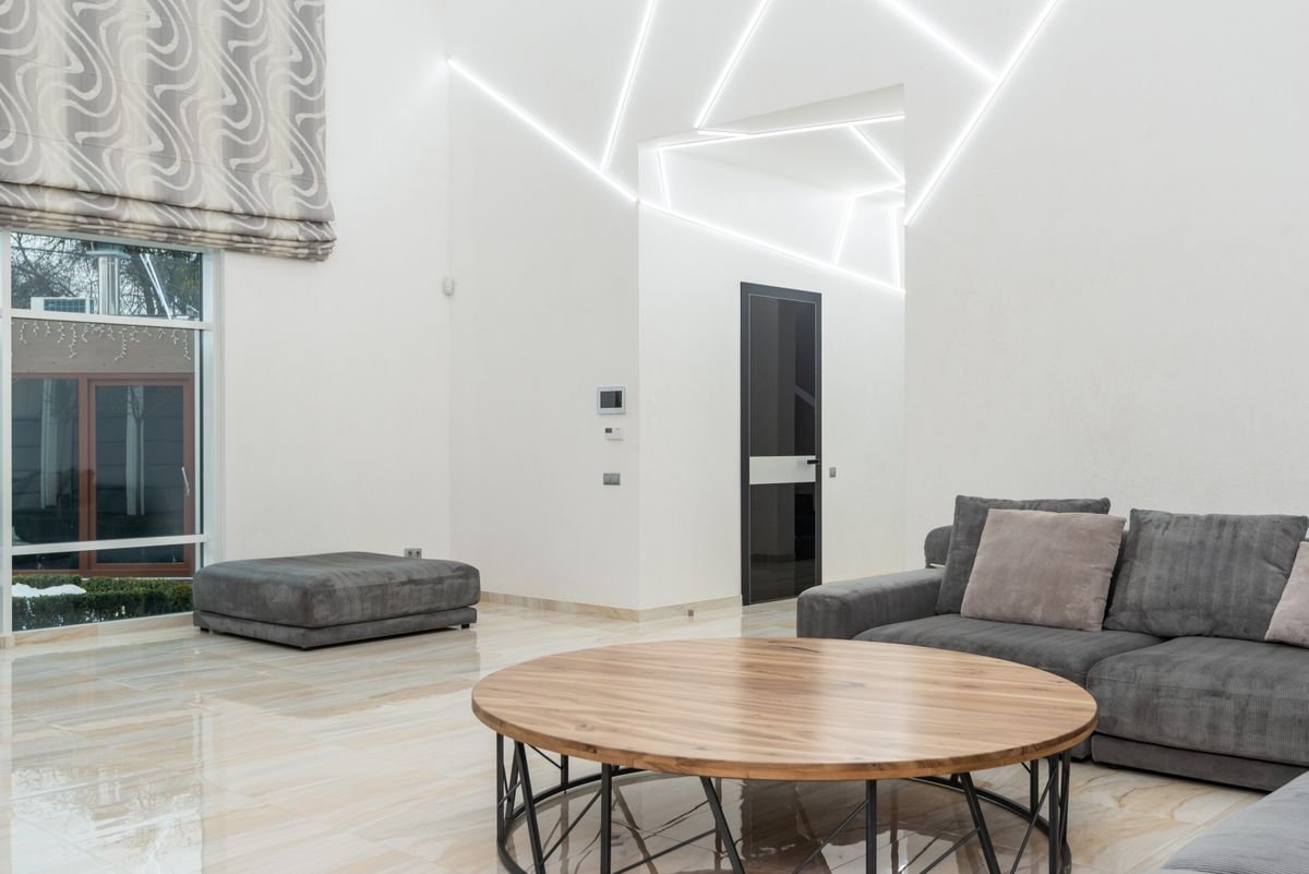 Smart & Mood: Light that adapts to you