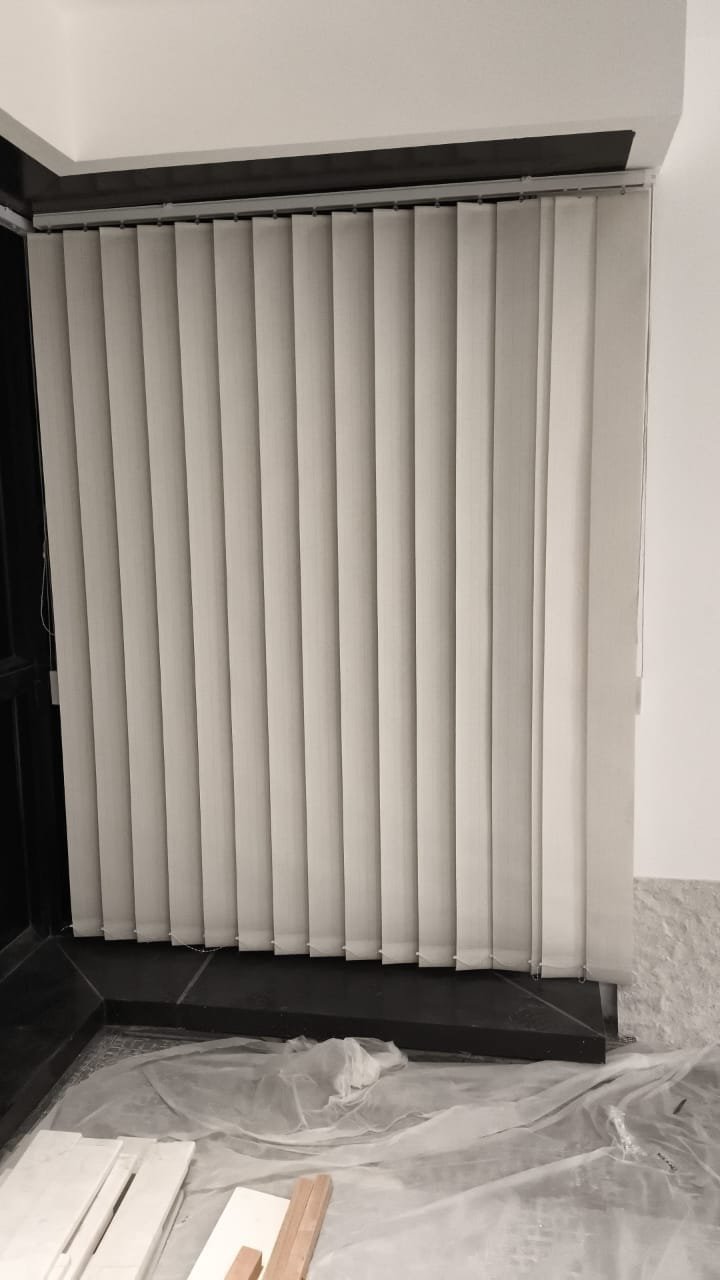 Curtain Work — Project View 17